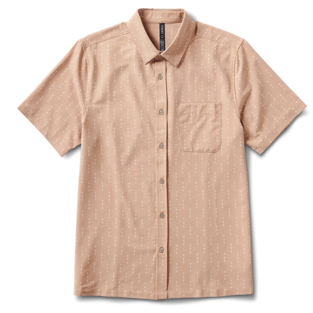 Vuori men’s short-sleeved bridge button down - size medium